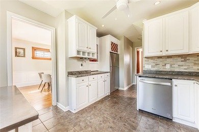 North Winton Village Charmer! Welcome to 170 Dalkeith Rd, where - photo 12