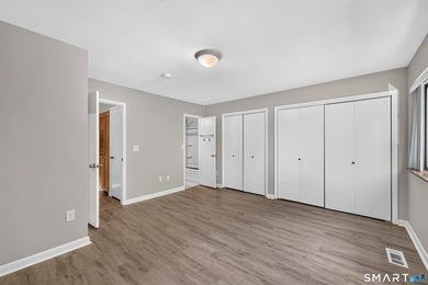 Beautifully updated 2-bedroom, 1.5-bath condo offering stylish - photo 12