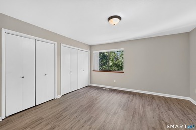 Beautifully updated 2-bedroom, 1.5-bath condo offering stylish - photo 13