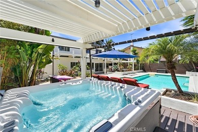 You found it! Open floor pan, new modern updates, main floor - photo 16