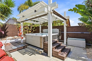 You found it! Open floor pan, new modern updates, main floor - photo 17