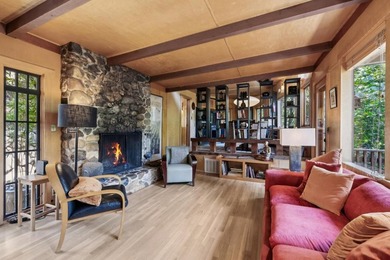 A great property with flexibility for families and friends to - photo 19