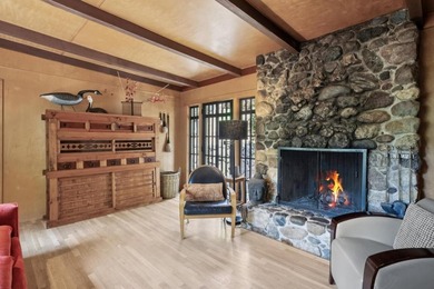 A great property with flexibility for families and friends to - photo 21