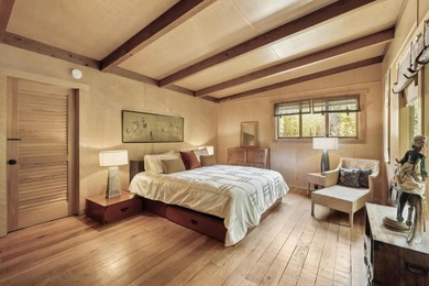 A great property with flexibility for families and friends to - photo 26