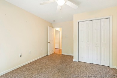 Adorable 3 bed 2 bath split floor plan, ranch styled home