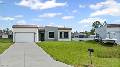 Lehigh Acres Area Home For Sale in Lehigh Acres Florida