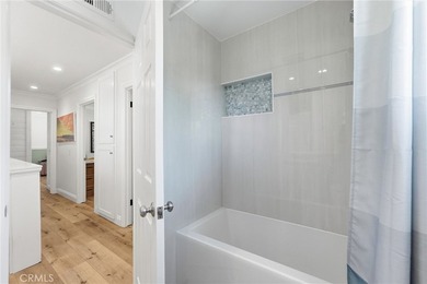 You found it! Open floor pan, new modern updates, main floor - photo 31