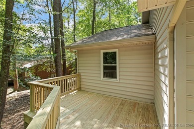 Adorable 3 bed 2 bath split floor plan, ranch styled home