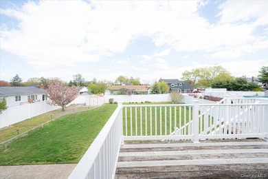 Beautiful Hi Ranch w/ all Large rooms including 4 Ample bedrooms - photo 42