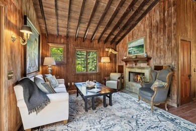 A great property with flexibility for families and friends to - photo 45