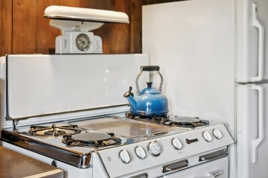 A great property with flexibility for families and friends to - photo 52