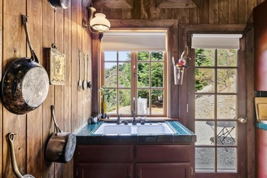 A great property with flexibility for families and friends to - photo 54