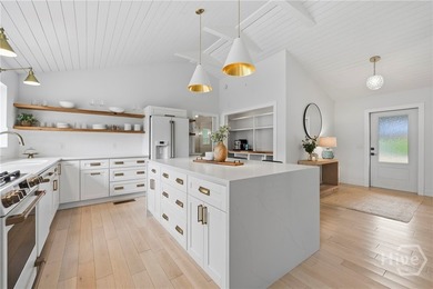 Fully renovated and thoughtfully redesigned, this Lake Sinclair - photo 4