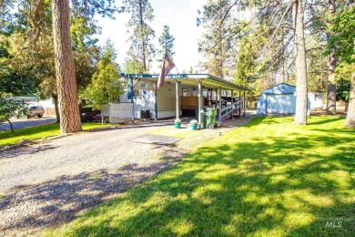 Lake Home Sale Pending in Orofino, Idaho