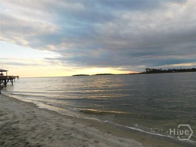 #4 Porpoise Point, 1707 Strand. This Oceanfront condo provides - photo 3