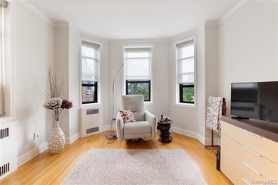 SIZE MATTER One of a kind 1100 square feet coop apartment for - photo 23
