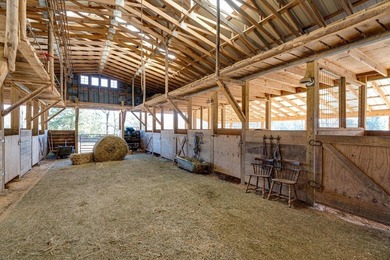 Established 27.38-acre equestrian ranch with boarding income - photo 32