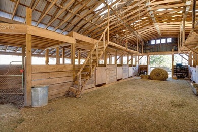 Established 27.38-acre equestrian ranch with boarding income - photo 33