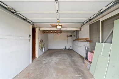 Welcome to 47 W Toulon Drive! This move-in ready 3-bedroom - photo 35