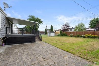 Welcome to 47 W Toulon Drive! This move-in ready 3-bedroom - photo 36