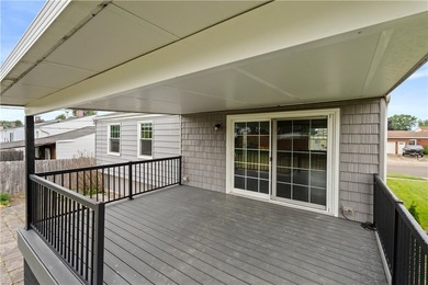 Welcome to 47 W Toulon Drive! This move-in ready 3-bedroom - photo 43