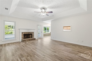 Beach life without the beachfront price tag! This updated 3 - photo 8