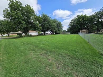 Lake Lot For Sale in Weatherford, Texas