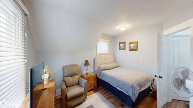 It doesn't get any better than this! Ideally located just blocks - photo 14