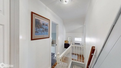 It doesn't get any better than this! Ideally located just blocks - photo 15