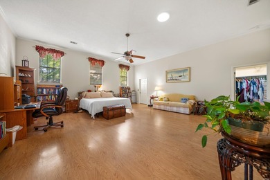 Welcome to 110 E. Lakeland Point , a rare opportunity to own an - photo 18