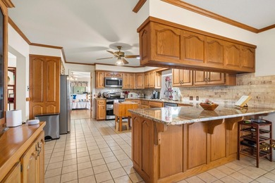 Welcome to 110 E. Lakeland Point , a rare opportunity to own an - photo 22