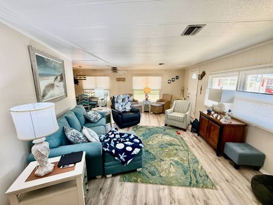 Welcome to your slice of paradise! This stunning, fully - photo 22