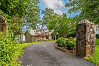 Welcome to 110 E. Lakeland Point , a rare opportunity to own an - photo 48