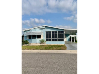 (private lake, pond, creek) Home For Sale in Zephyrhills Florida