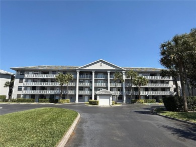 Pine Island Ridge Lakes Condo For Sale in Davie Florida