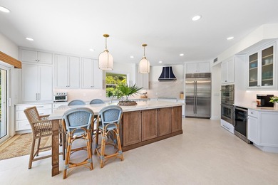 One-of-a-kind waterfront residence in the exclusive High Point - photo 10
