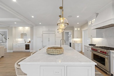 HARWICH- Enjoy the best of both worlds-private lakefront living - photo 21