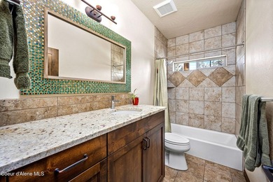 Welcome to The Tree House at Avondale Lane, a one-of-a-kind - photo 27