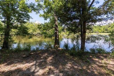 Looking for that spot with ample privacy and a waterfront view - photo 40