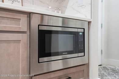 PRICE IMPROVEMENT! Welcome home to this stunning, move-in ready - photo 10