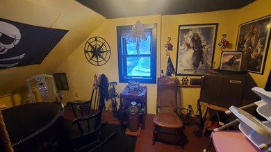 Welcome to 29 Oak Street. Great intown location that is minutes - photo 42