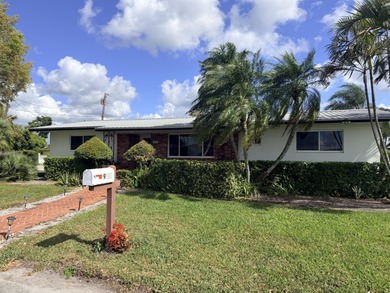Lake Okeechobee Home For Sale in Belle Glade Florida
