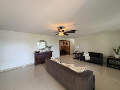 Welcome to this beautiful 4-bedroom, 3-bath home offering nearly - photo 7
