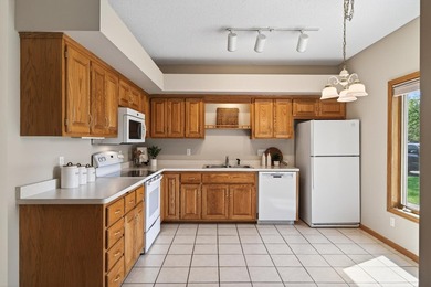 This beautiful 2 bedroom, 2 bath end-unit townhome offers tons - photo 12