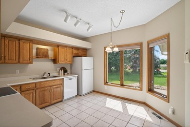 This beautiful 2 bedroom, 2 bath end-unit townhome offers tons - photo 13