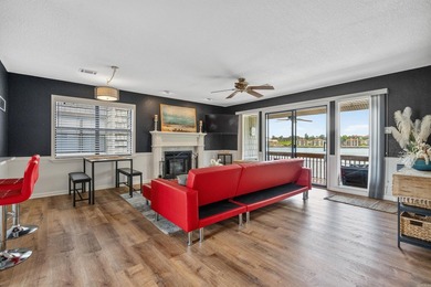 Beautifully updated lakefront condo on the main channel of Lake - photo 19