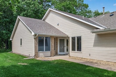 This beautiful 2 bedroom, 2 bath end-unit townhome offers tons - photo 32