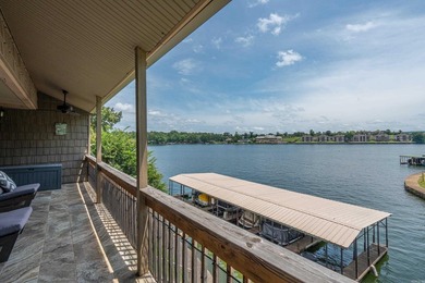 Beautifully updated lakefront condo on the main channel of Lake - photo 35