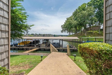 Beautifully updated lakefront condo on the main channel of Lake - photo 36