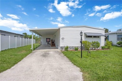 Lake Home For Sale in Bradenton, Florida